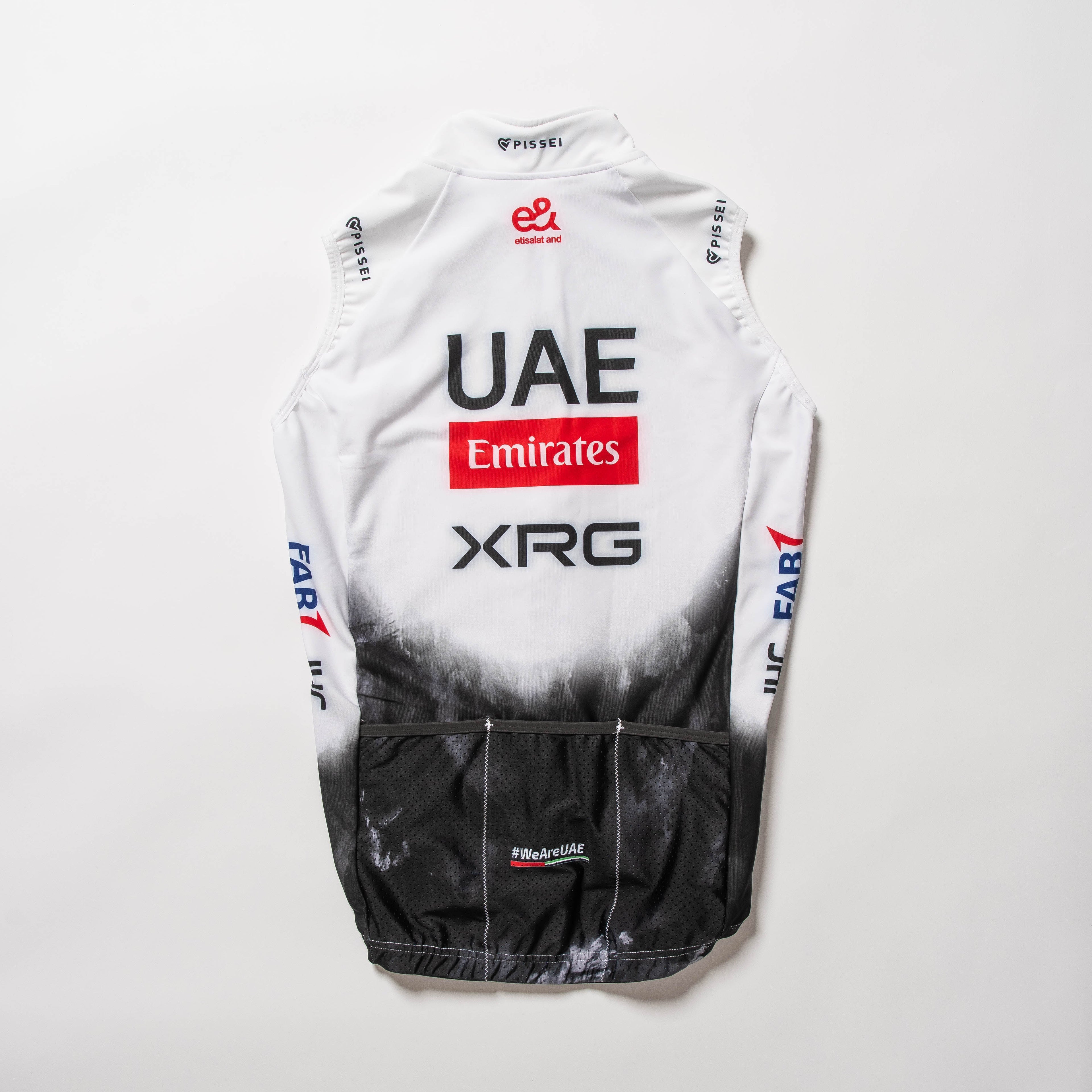 UAE Thick Gilet